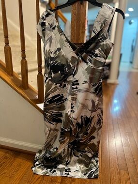 Floral Abstract V-Neck Satin Dress - Black & Taupe